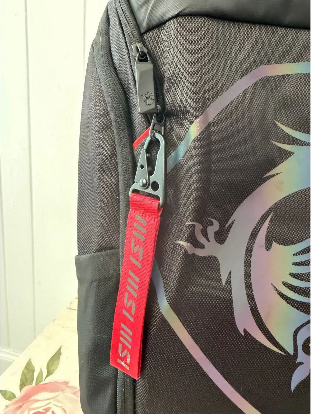 MSI this black